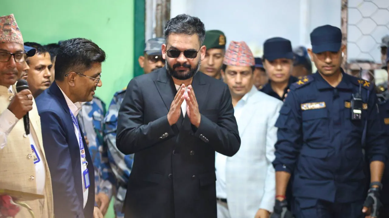 Politics. Ex-rapper's party heads for landslide victory in Nepal election