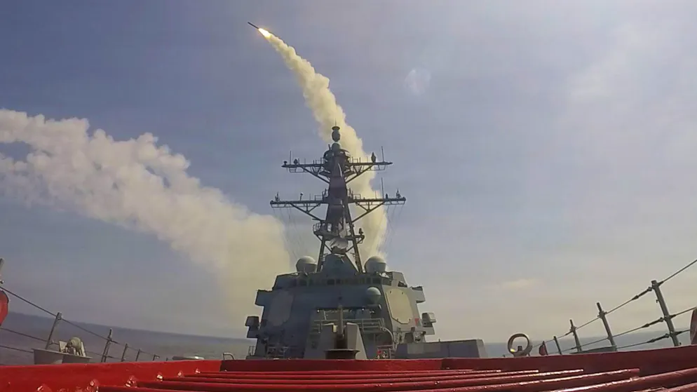 Ticker Medio Oriente. Von der Leyen: «Nessuna lacrima per Khamenei» - Nuovo video mostra missile Tomahawk USA colpire una scuola in Iran