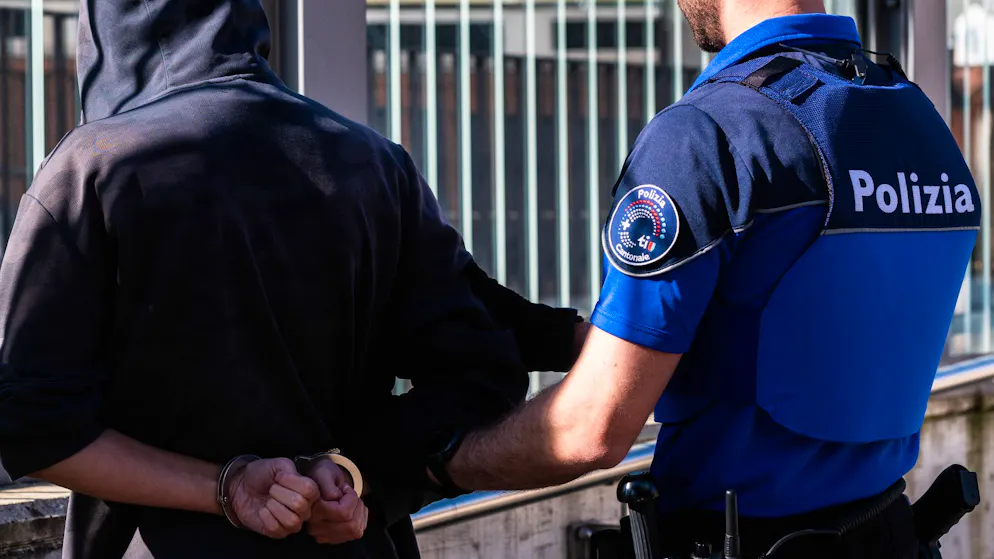 Ticino. La polizia mette in guardia: crescono le «chiamate shock» per truffare gli anziani. Ecco come difendersi