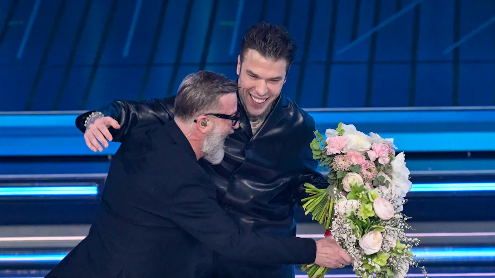 Ecco cosa si sa. Fedez di nuovo al centro del gossip: la compagna Giulia Honegger è incinta?