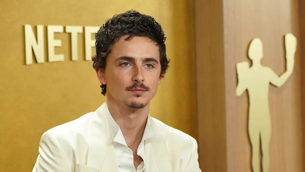 Gli artisti reagiscono. Timothée Chalamet la spara grossa: «Opera e balletto non interessano a nessuno»