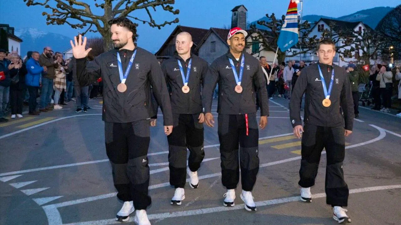 Sport. Wangen SZ feiert das erfolgreiche Olympia-Bobfahrerteam