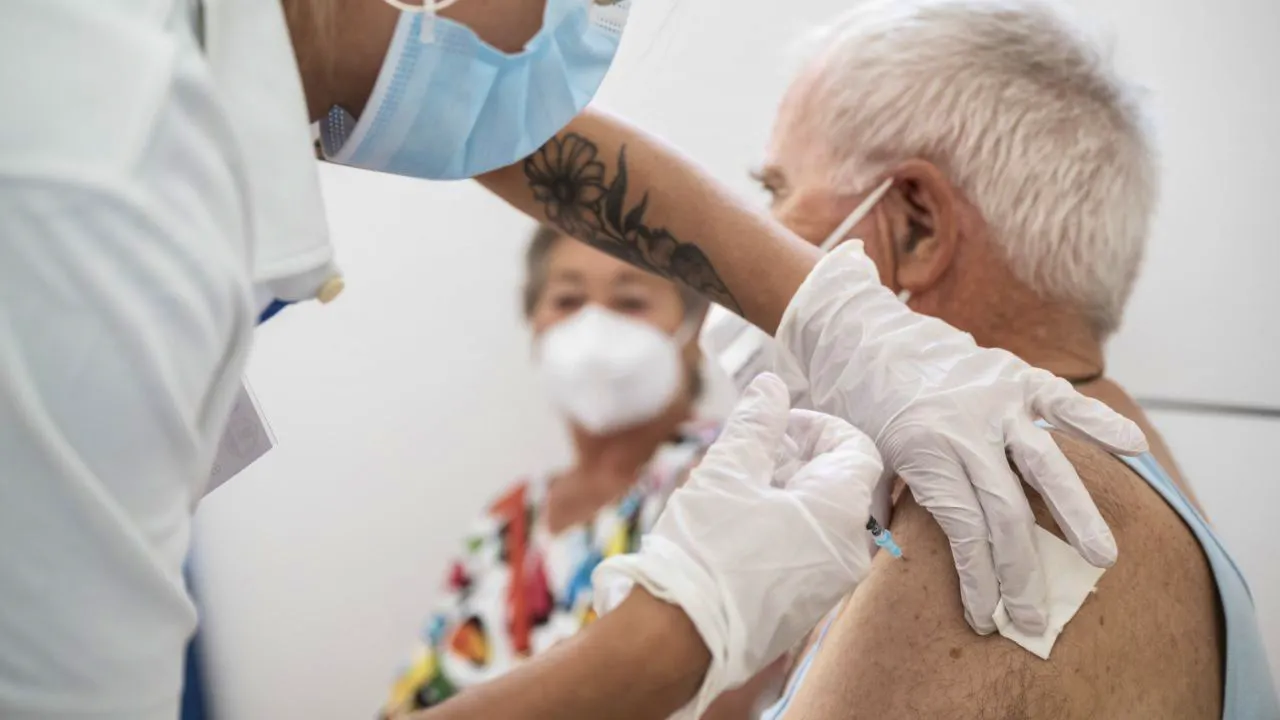 Health. FOPH discloses contracts for the procurement of Covid vaccines