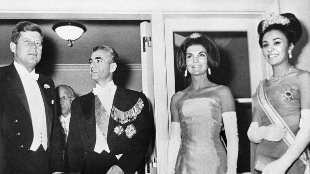 From model state to object of hatred. How the USA once lost Iran's favor through a lack of foresight