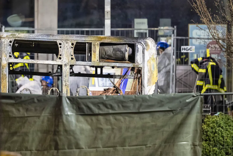 Le lieu de l'incident a été bouclé. La police prie le public de ne pas se rendre sur place.