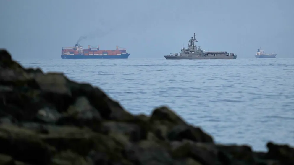 La guerra in Iran al suo 26esimo giorno. Navi dirette verso lo stretto di Hormuz.