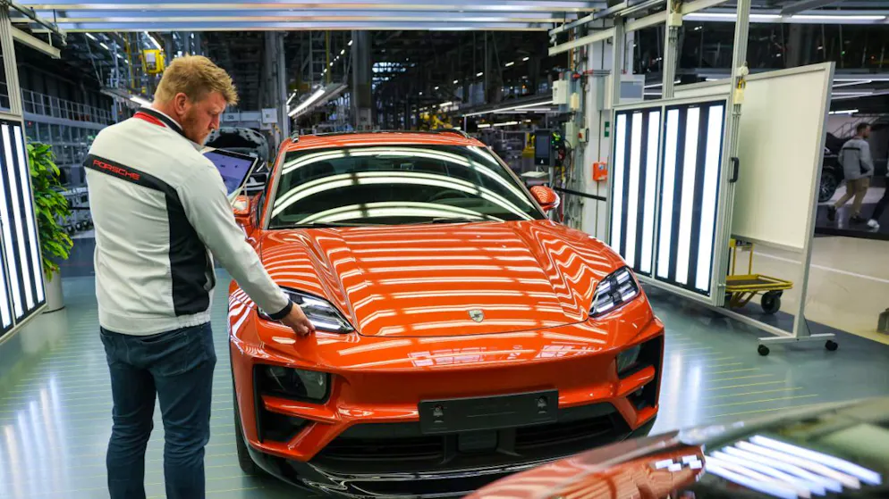 Porsche a vu l'an dernier son bénéfice opérationnel chuter de  92,7% à 413 millions d'euros (archives).