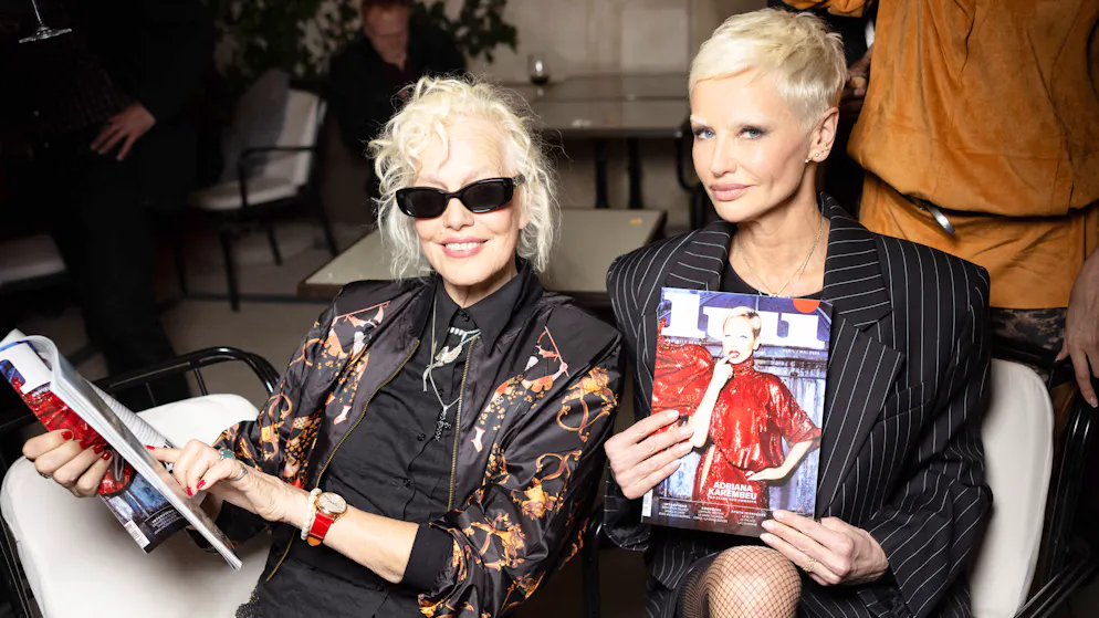 Avec un look méconnaissable.... Adriana Karembeu inaugure la nouvelle version d’un célèbre magazine