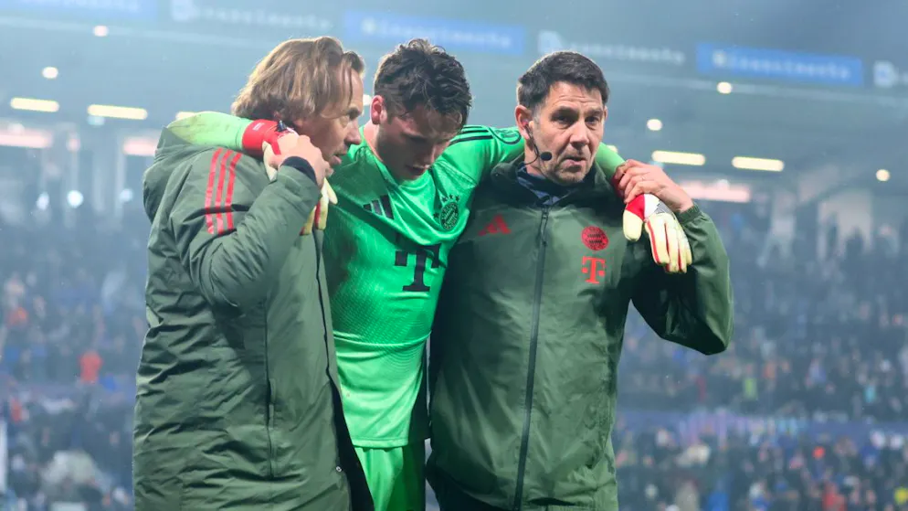 Nach Stammgoalie Manuel Neuer fällt wohl auch dessen Vertreter Jonas Urbig aus