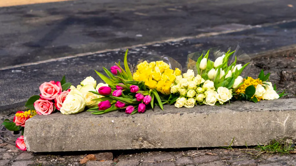 Un 16enne tra i deceduti. Identificati tutti i morti, tra cui il presunto piromane, e i feriti del rogo dell'autopostale a Kerzers