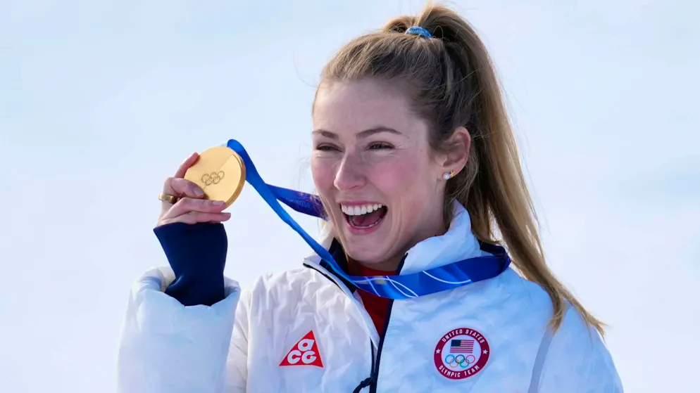 Mikaela Shiffrin è ripetutamente bersaglio di cittadini arrabbiati.