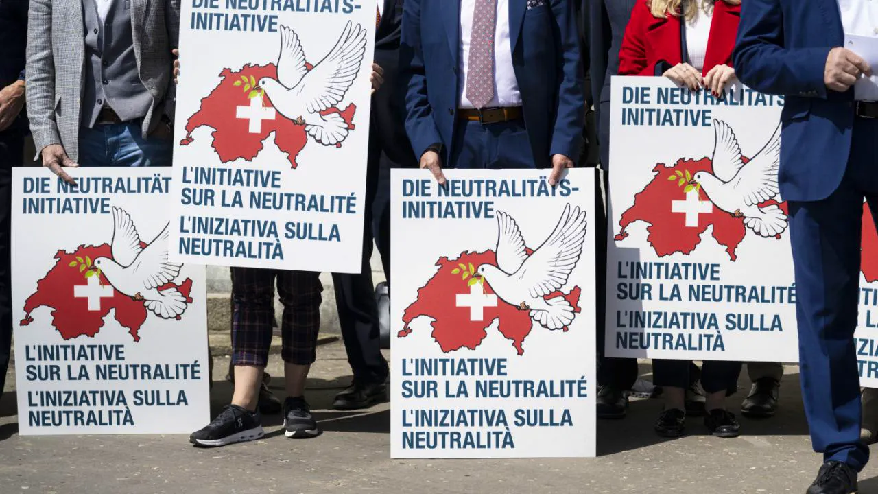 Politik. Ständerat beharrt auf Gegenvorschlag zur Neutralitätsinitiative