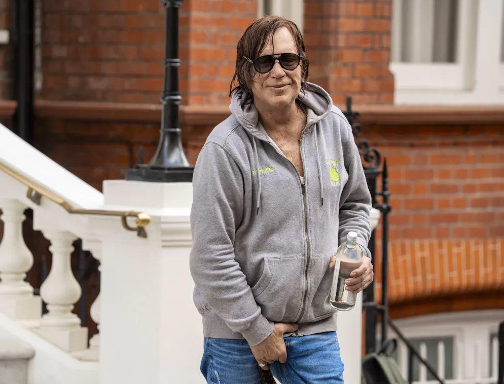 Hollywoodstar Mickey Rourke musste sein angemietetes Haus in Los Angeles wegen hohen Mietschulden räumen. 