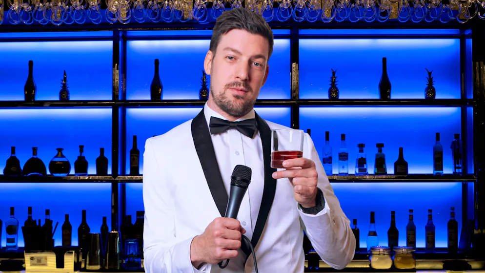 Bötschi asks Frank Richter. 