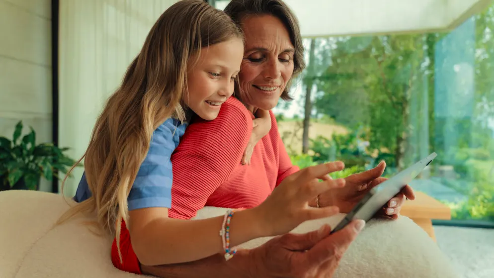 Online-Elternabend. KI erobert die Kinderzimmer – aber zu welchem Preis?