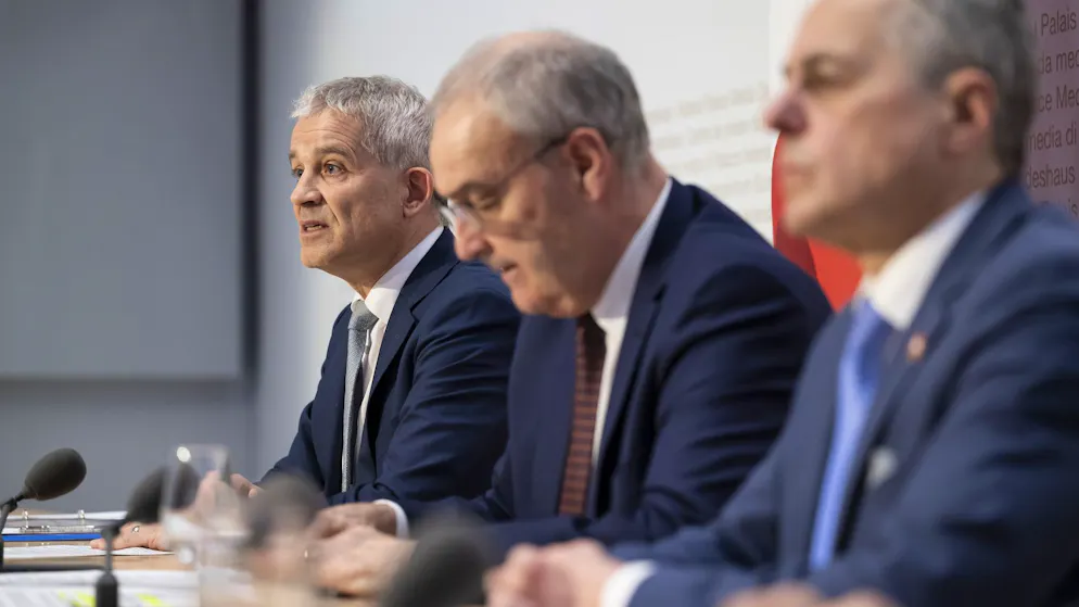 Bundesrat verteidigt Paket. «Wohlstand und Zuwanderung gehören zusammen», sagt Jans in der EU-Debatte