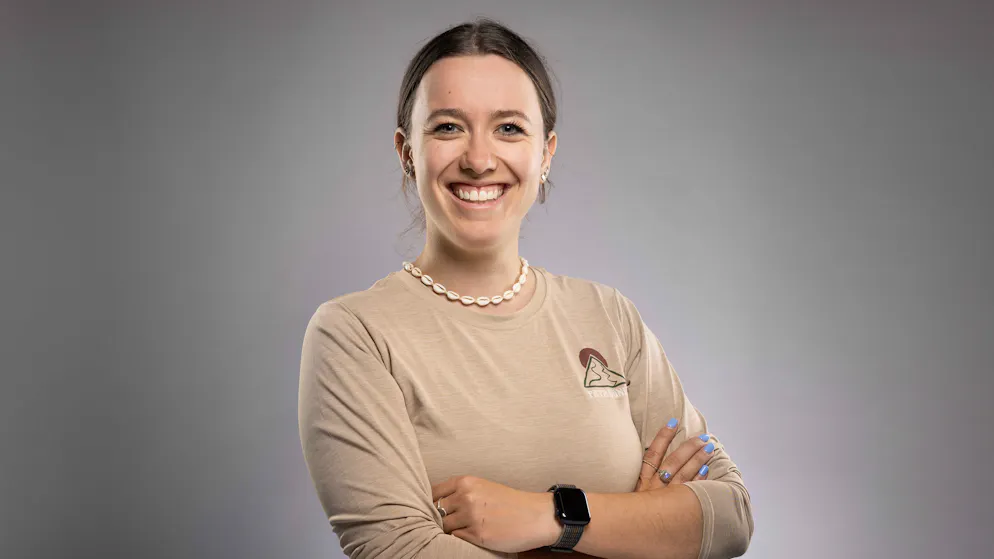 Flurina Janutin. Die SRF-Reporterin, die den Skistars die besten Antworten entlockt