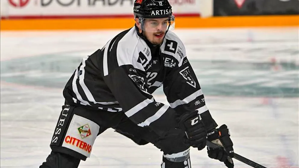 Hockey. Il Lugano annuncia il rinnovo per Aleksi Peltonen