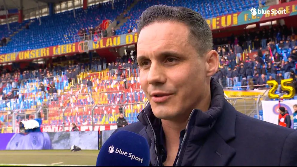 Jobgarantie für Lichtsteiner. FCB-Boss Degen: «Jeder Mensch macht Fehler, aber wir stehen Vollgas hinter ihm»