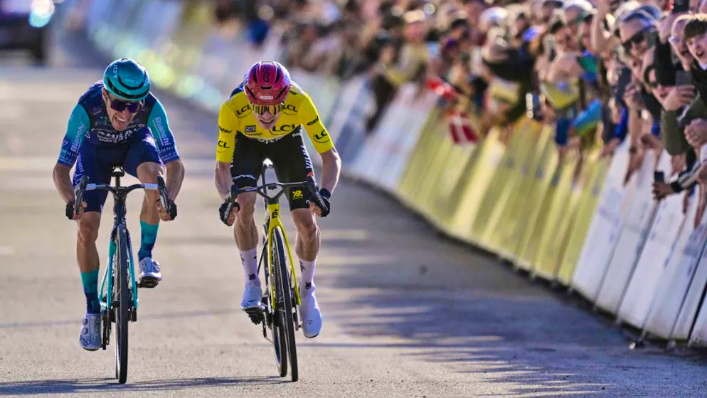 Jonas Vingegaard (right) convinces at Paris-Nice