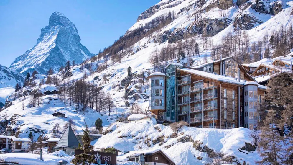 More guests stayed overnight in Swiss hotels in February 2026 than a year ago. The number of overnight stays rose by 2.1% according to initial figures from the Federal Statistical Office.(symbolic image)