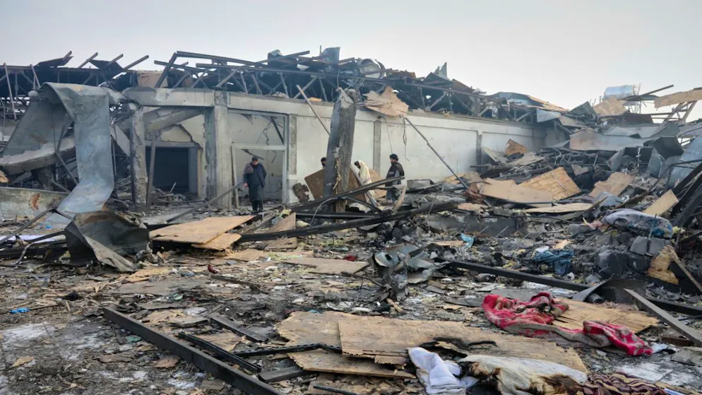 La guerra in Iran al suo 26esimo giorno. Il centro di riabilitazione dalle droghe di Kabul dopo il raid aereo.