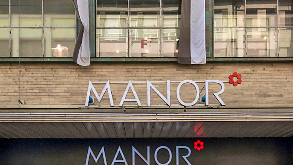 Manor will close its department stores in Delémont, Wohlen and Sargans at the beginning of 2027. (archive picture)