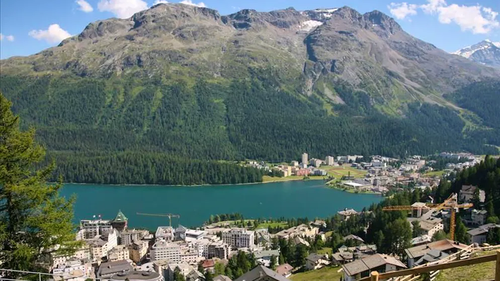Grigioni. Fra i candidati a sindaco di St. Moritz c'è anche una donna, sarebbe la prima di sempre