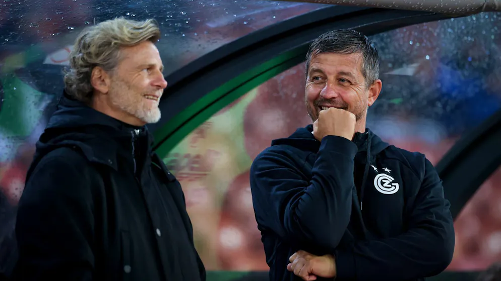 Alain Sutter mit Gerald Scheiblehner.