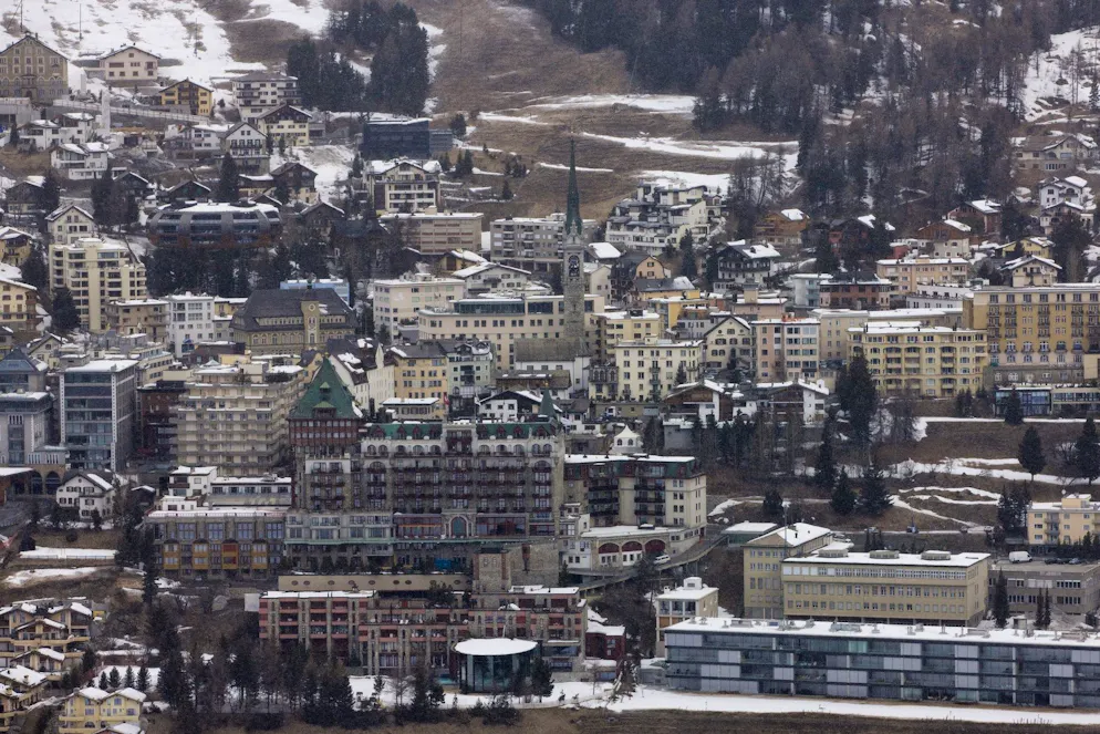 In St. Moritz sorgt ein umstrittenes Bauprojekt in der Dorfzone seit Jahren für Streit.