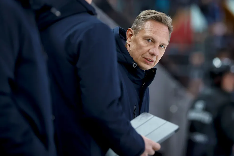 Il coach biancoblù Jussi Tapola.
