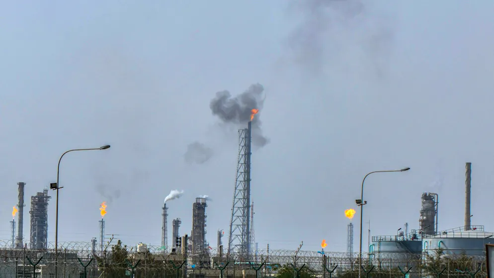 Moyen-Orient. Incendie dans une raffinerie au Koweit, l'Iran perd une figure