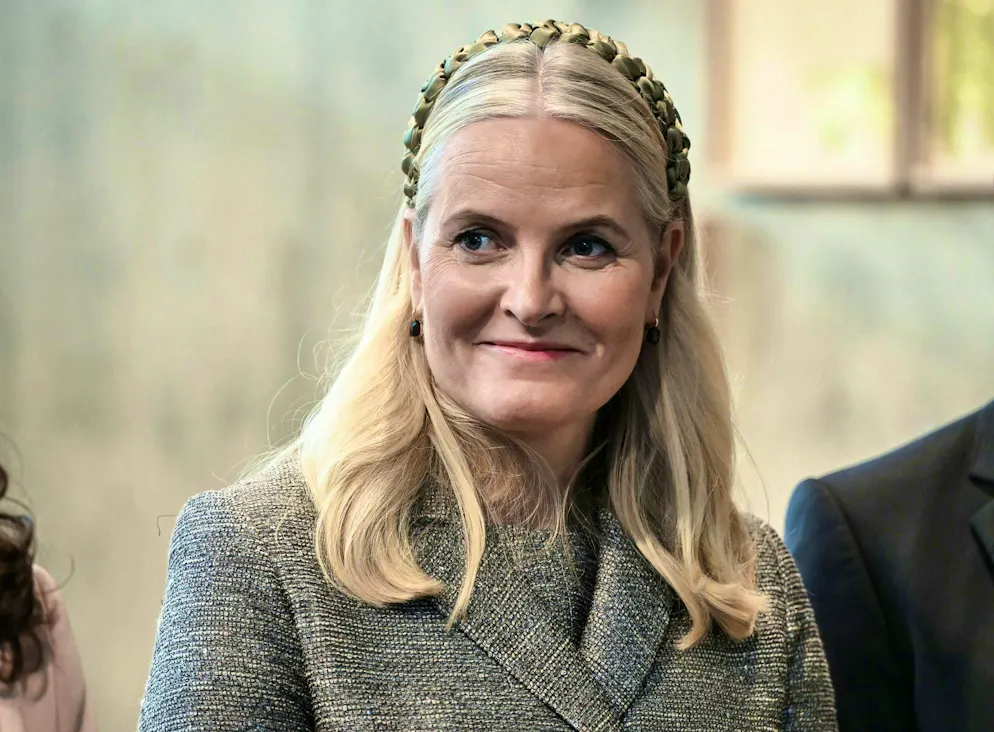 Norway's Crown Princess Mette-Marit suffers from pulmonary fibrosis. She was spotted with a mobile oxygen supply after a stay in hospital.