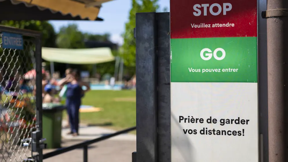 Porrentruy potrà continuare a limitare l'accesso alla piscina. (Immagine d'archivio).