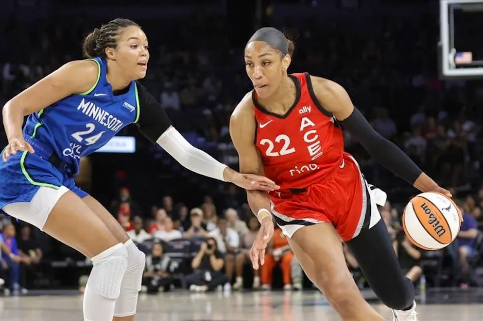 Storico aumento per le giocatrici di WNBA.