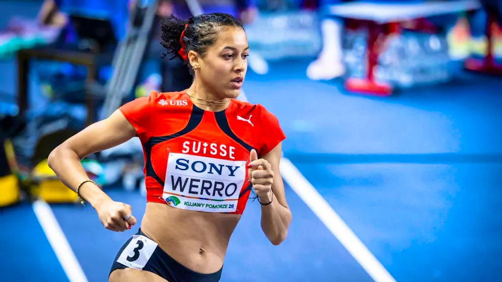 Audrey Werro leads the way with long strides