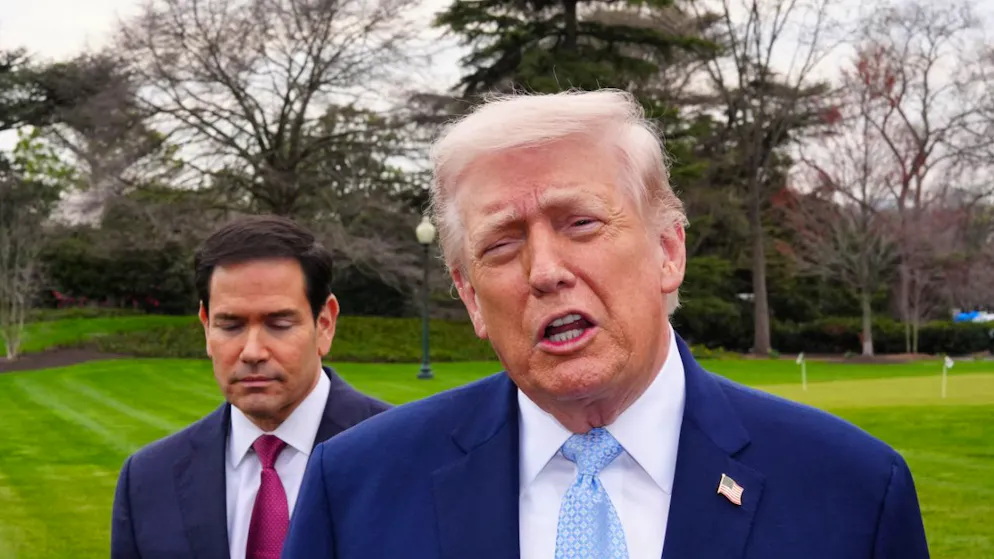 Donald Trump a menacé lundi de «destruction» tout «navire d'attaque rapide» iranien forçant le blocus américain (archives).
