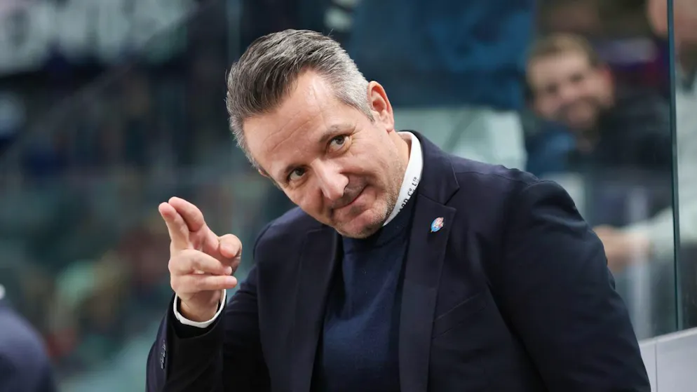 Strebt mit den ZSC Lions in den Playoffs die erfolgreiche Titelverteidigung an: Headcoach Marco Bayer