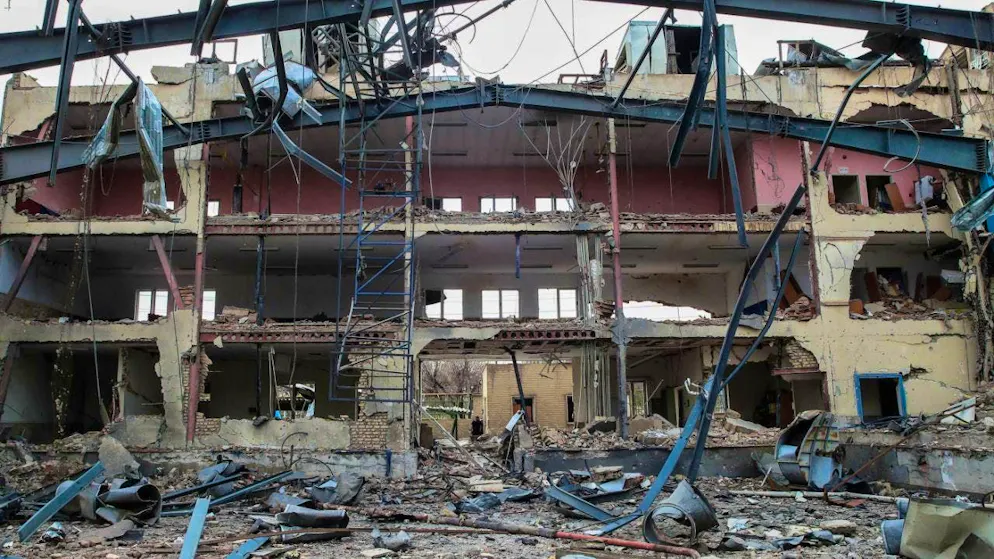 dpatopbilder - A building that is said to have belonged to a complex with sports facilities is destroyed after airstrikes. Photo: Stringer/dpa