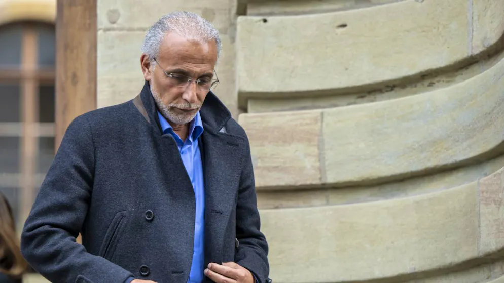 Ab 2008 eine Vergewaltigung nach der anderen - zuerst in Genf, später in Frankreich. Nun muss Tariq Ramadan, der Schweizer Islamwissenschaftler mit ägyptischen Wurzeln, ins Gefängnis. (Archivbild)