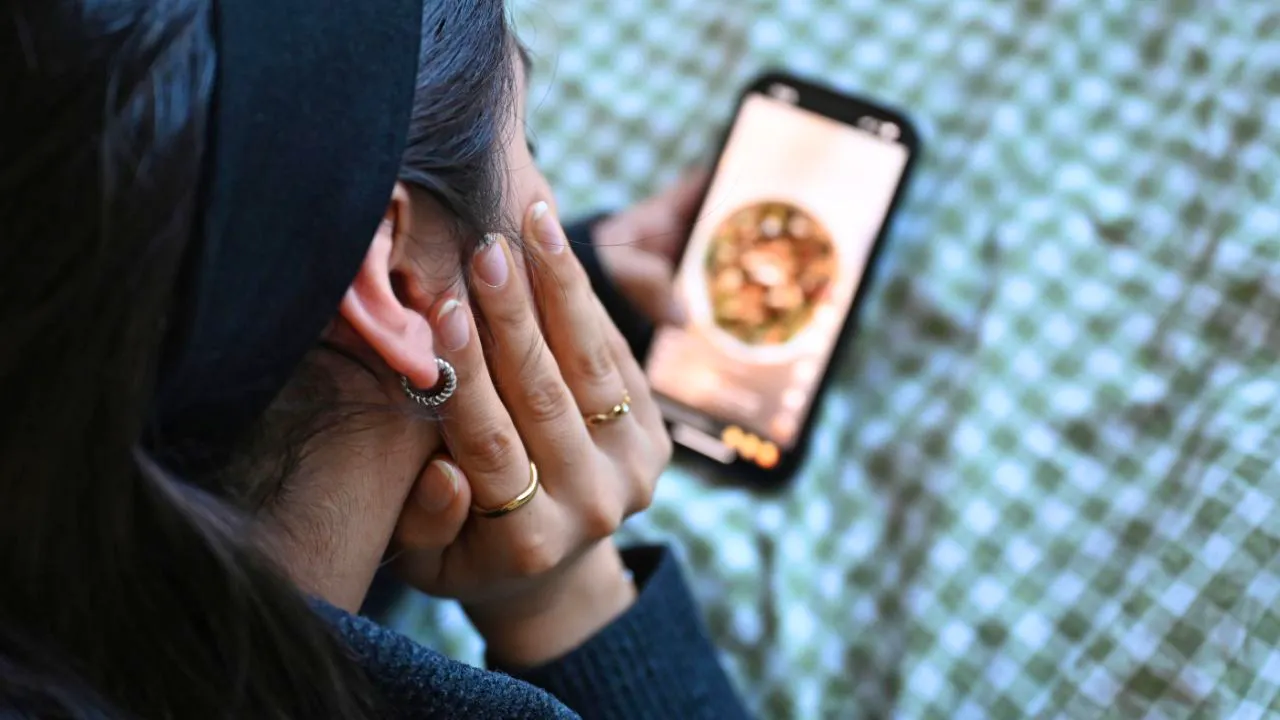 Grossbritannien. London testet Social-Media-Verbot bei Hunderten Teenagern