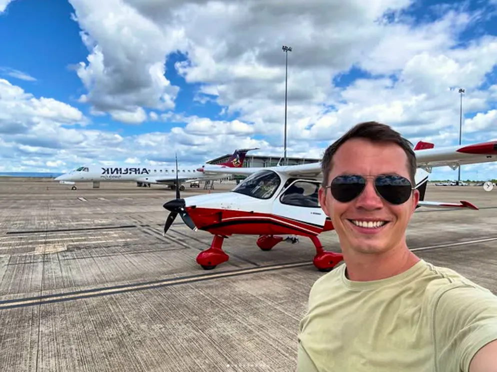 Luftfahrt-Youtuber Pawel Koschkin ist bei einem Zwischenfall nahe Moskau getötet worden.