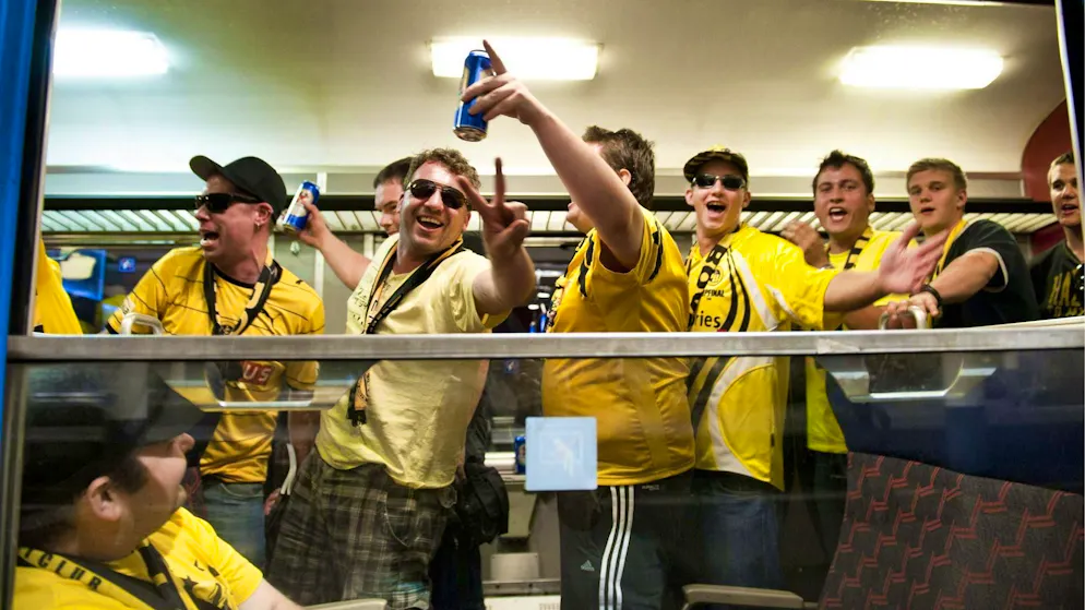 Extra trains have been around for a long time in men's football. (Archive picture, 2011)