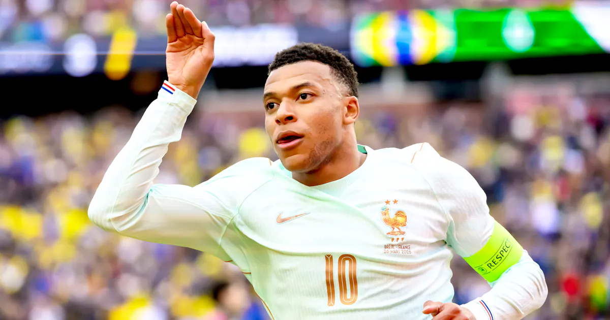 Football : La France domine le Brésil et prend rendez-vous en vue du Mondial Football : La France domine le Brésil et prend rendez-vous en vue du Mondial