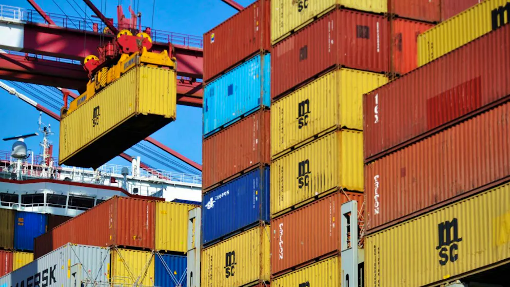 Hafen in Qingdao: Seit Jahren befinden sich die USA und China in einem Handelsstreit. (Archivbild)