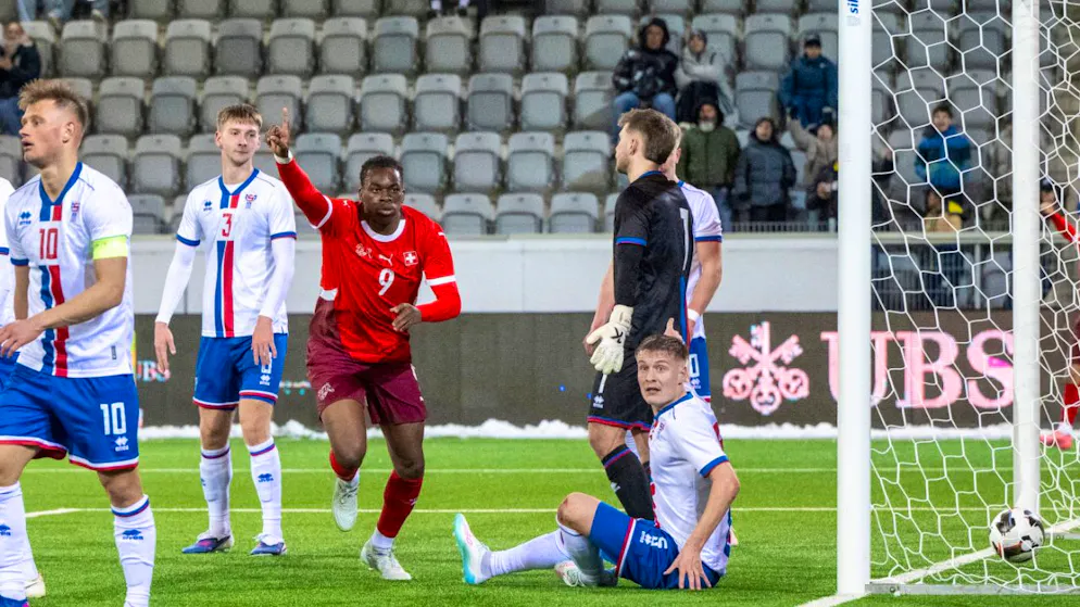 Winsley Boteli erlöst die Schweiz in Thun