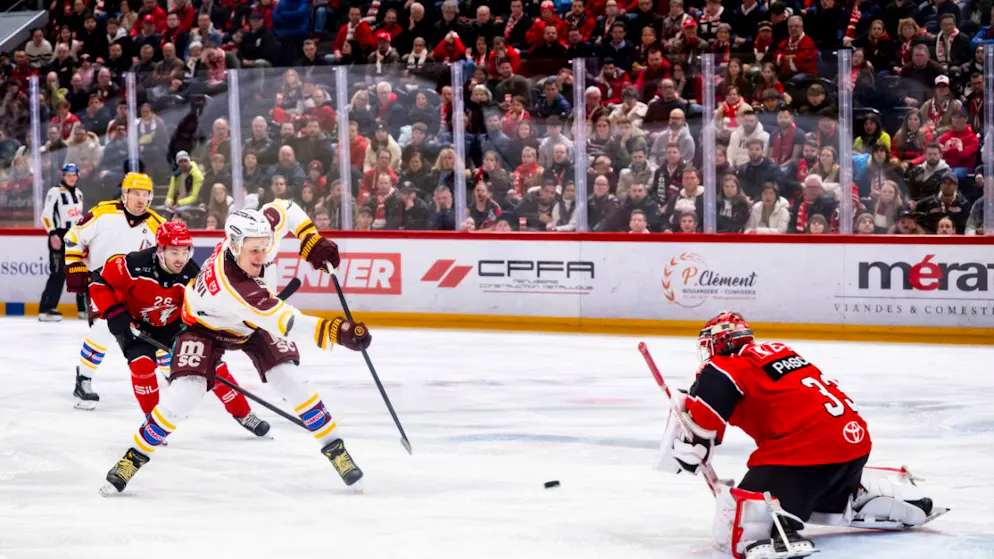 Le choc entre le LHC et Genève-Servette déchaîne les passions dans l'Arc lémanique.