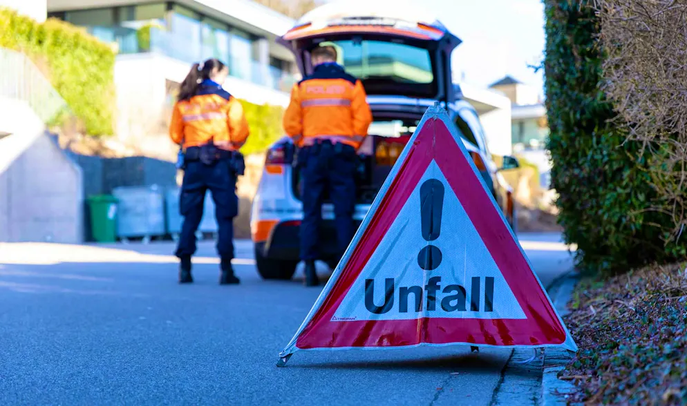 The St. Gallen cantonal police are looking for witnesses who can provide information about the accident.
