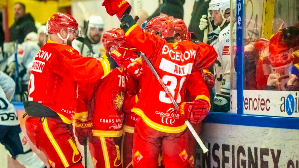 The Sierre players scored six times in the first final game against La Chaux-de-Fonds