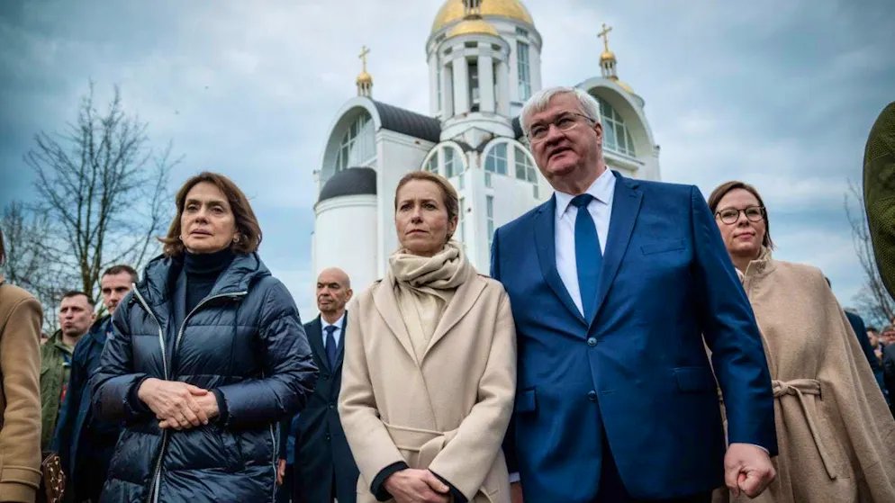 HANDOUT - In this photo provided by the Ukrainian Foreign Ministry Press Office via AP, EU High Representative for Foreign Affairs Kaja Kallas (M), Ukrainian Foreign Minister Andrii Sybiha (front right) and EU foreign ministers take part in a memorial ceremony in Butsha. Photo: Eduard Khryzhanivsky/Ukrainian Foreign Ministry Press Office/AP/dpa - ATTENTION: For editorial use only in connection with current reporting and only with full attribution of the above credit